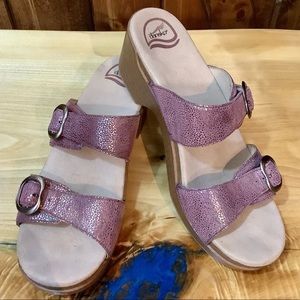 DANSKO METALLIC PINK WEDGE CLOG SANDAL